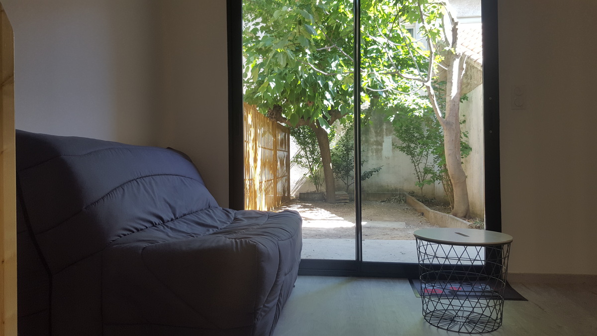Studio jardin kitchen